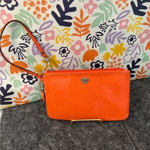 Coach Wristlet. EUC